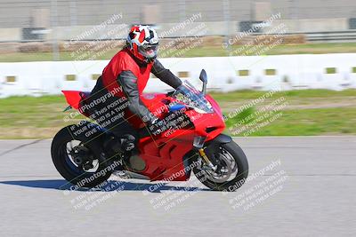 media/Jan-20-2023-Fastrack Riders (Fri) [[f2ad32aba3]]/Level 1/session 3 turn 9/
